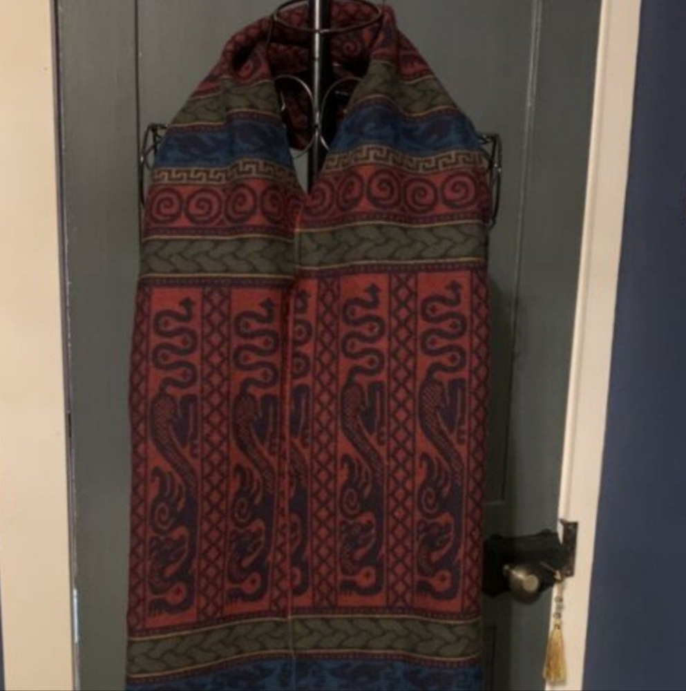 Past Times Pure Wool Past Times Scarf | Design